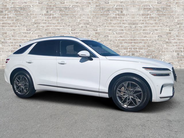 2023 GENESIS GV70