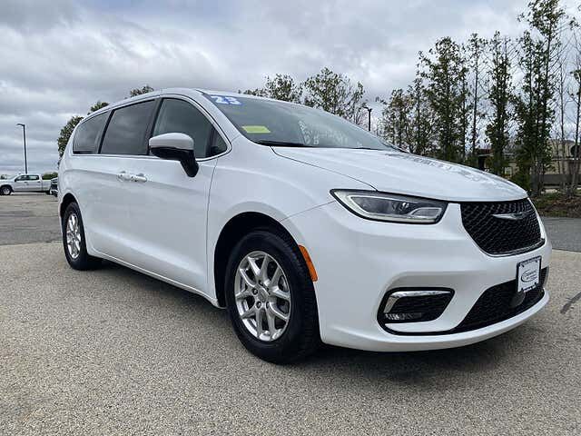 2023 CHRYSLER Pacifica