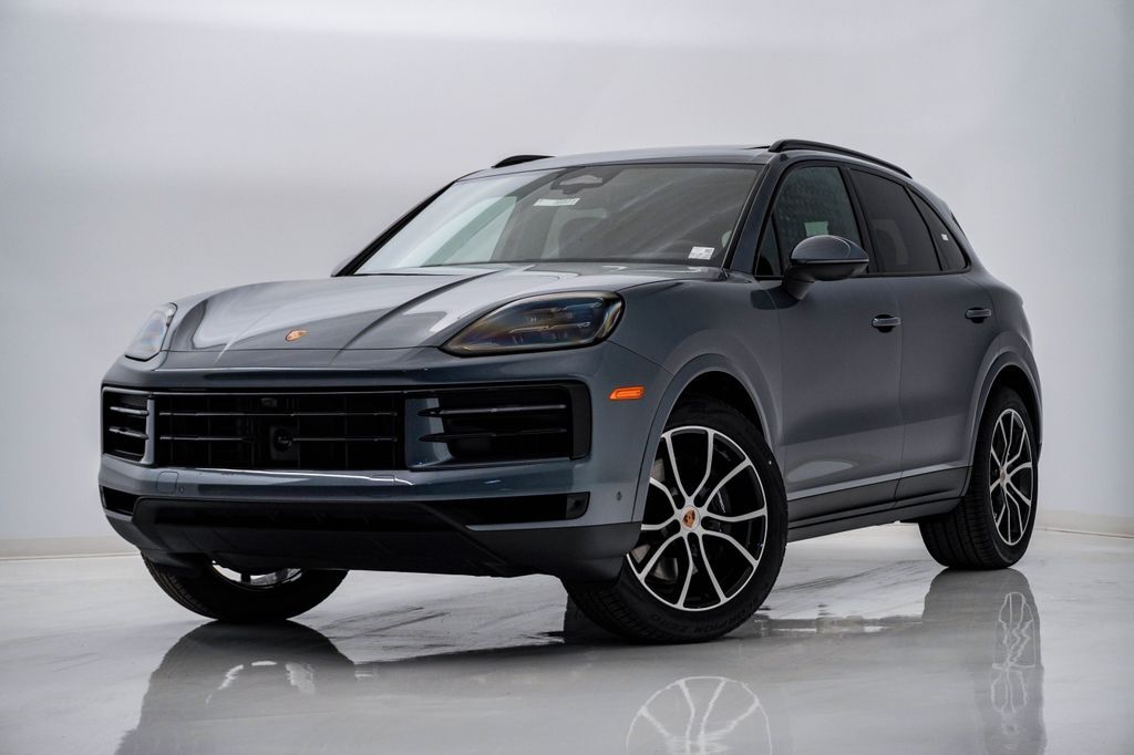 2026 PORSCHE Cayenne