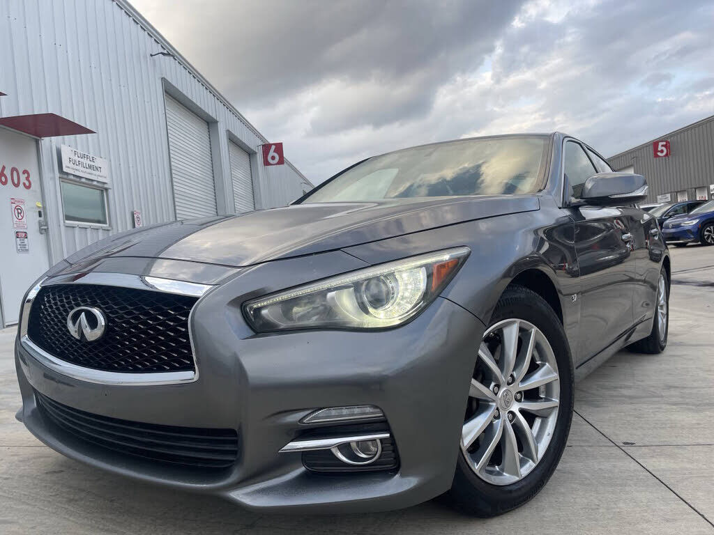 2014 INFINITI Q50