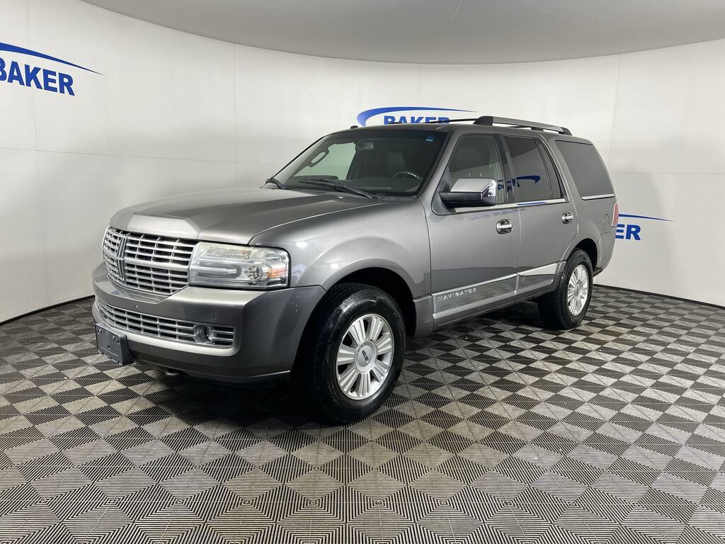 2013 LINCOLN Navigator