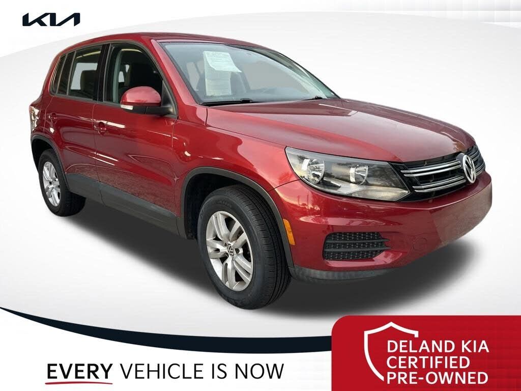 2012 VOLKSWAGEN Tiguan