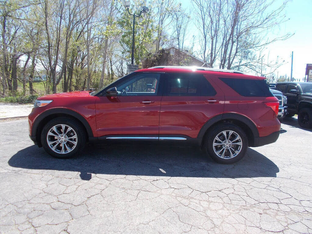 2021 FORD Explorer
