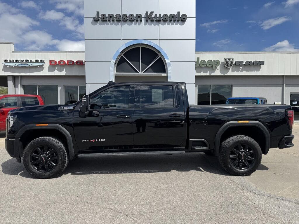 2026 GMC Sierra HD