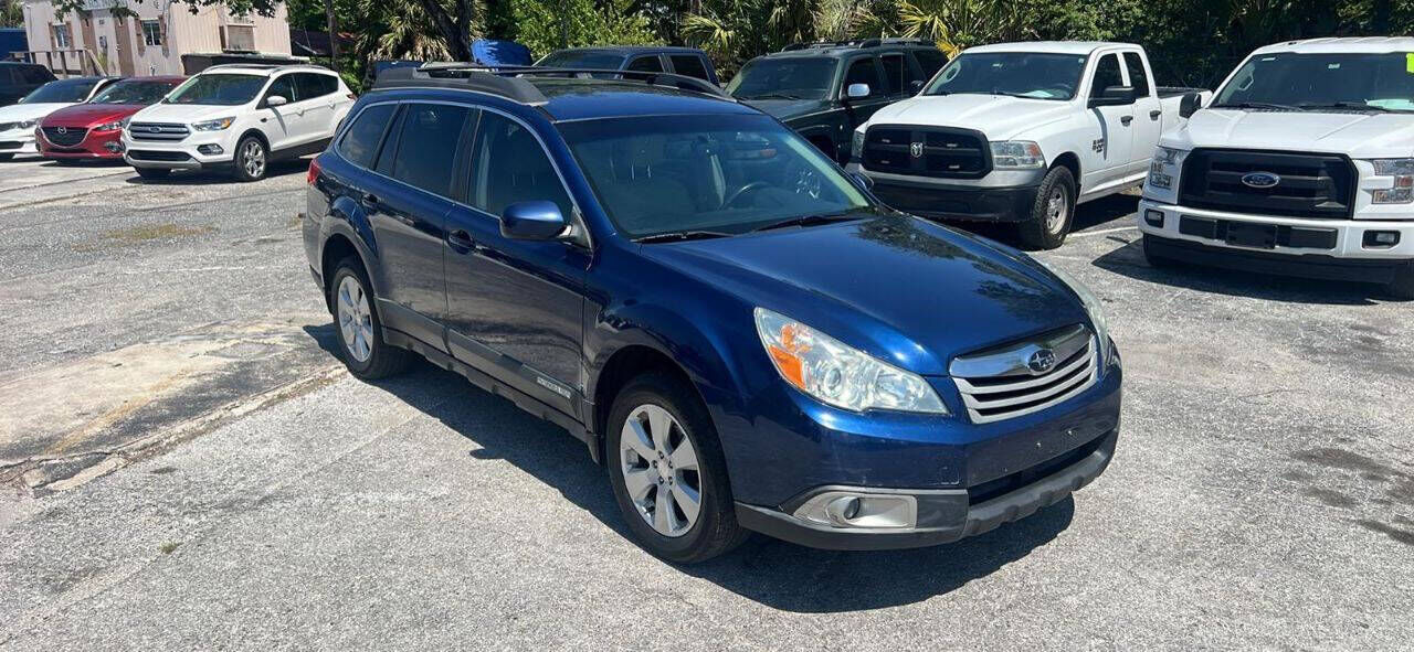 2011 SUBARU Outback