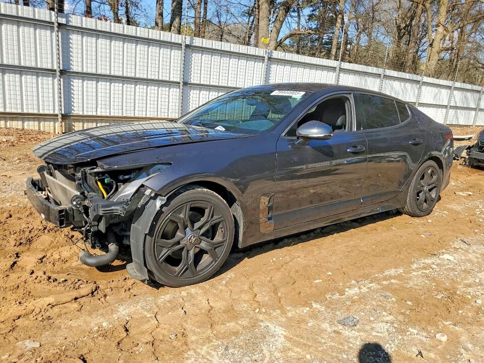 2021 KIA Stinger