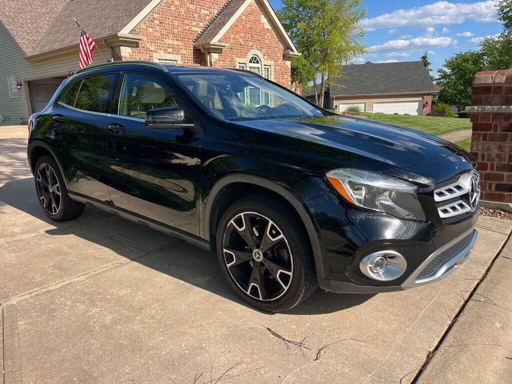 2019 MERCEDES-BENZ GLA-Class