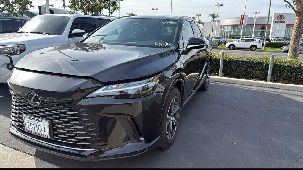 2025 LEXUS RX