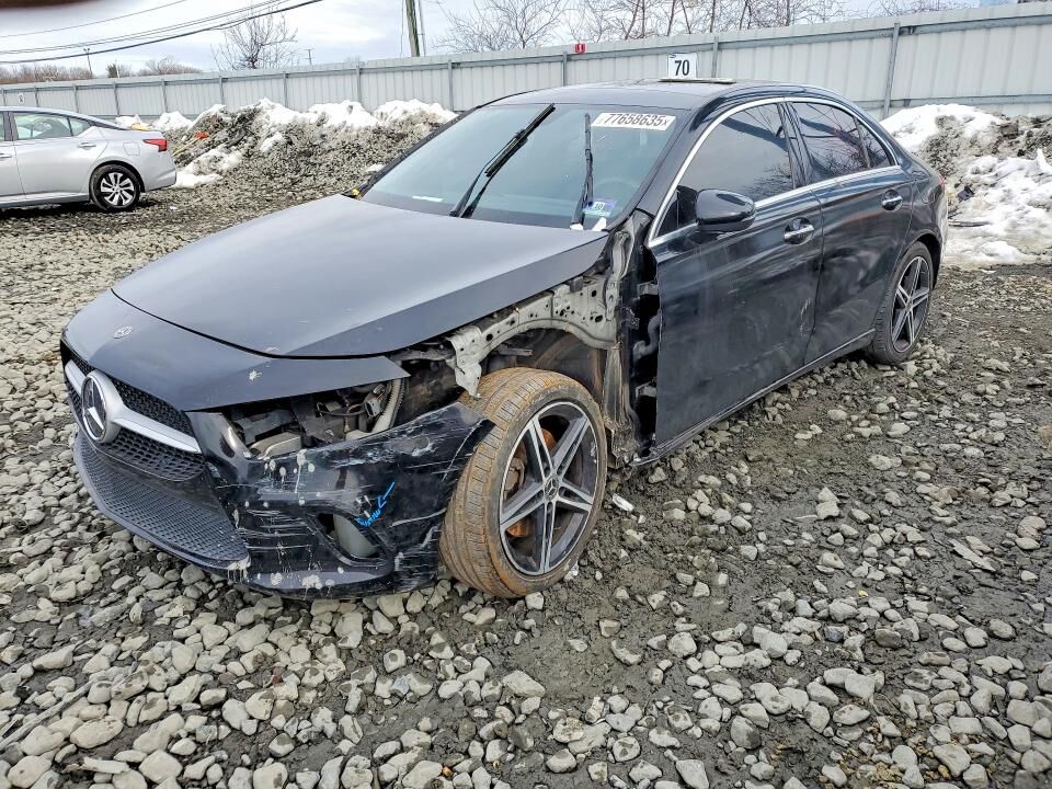 2019 MERCEDES-BENZ A-Class