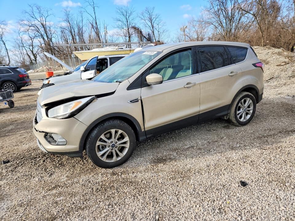 2017 FORD Escape