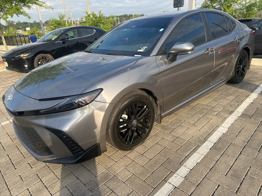 2025 TOYOTA Camry