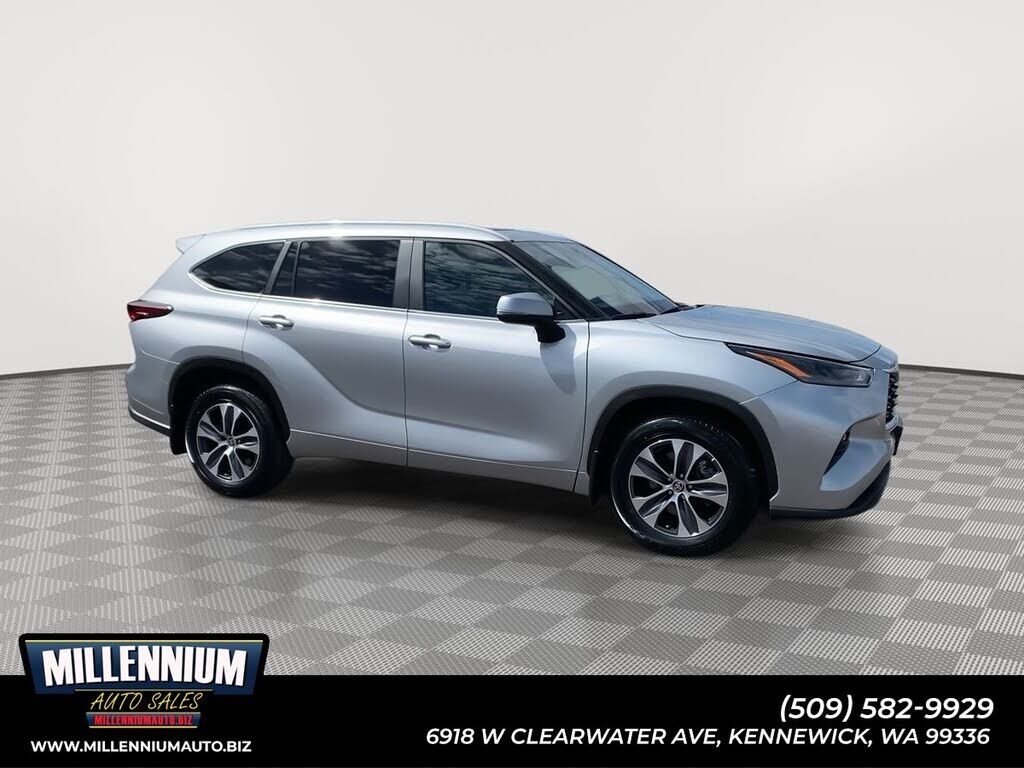 2024 TOYOTA Highlander