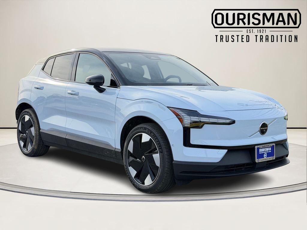 2026 VOLVO EX30