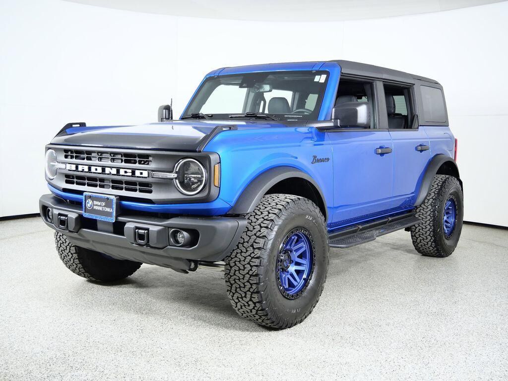 2023 FORD Bronco