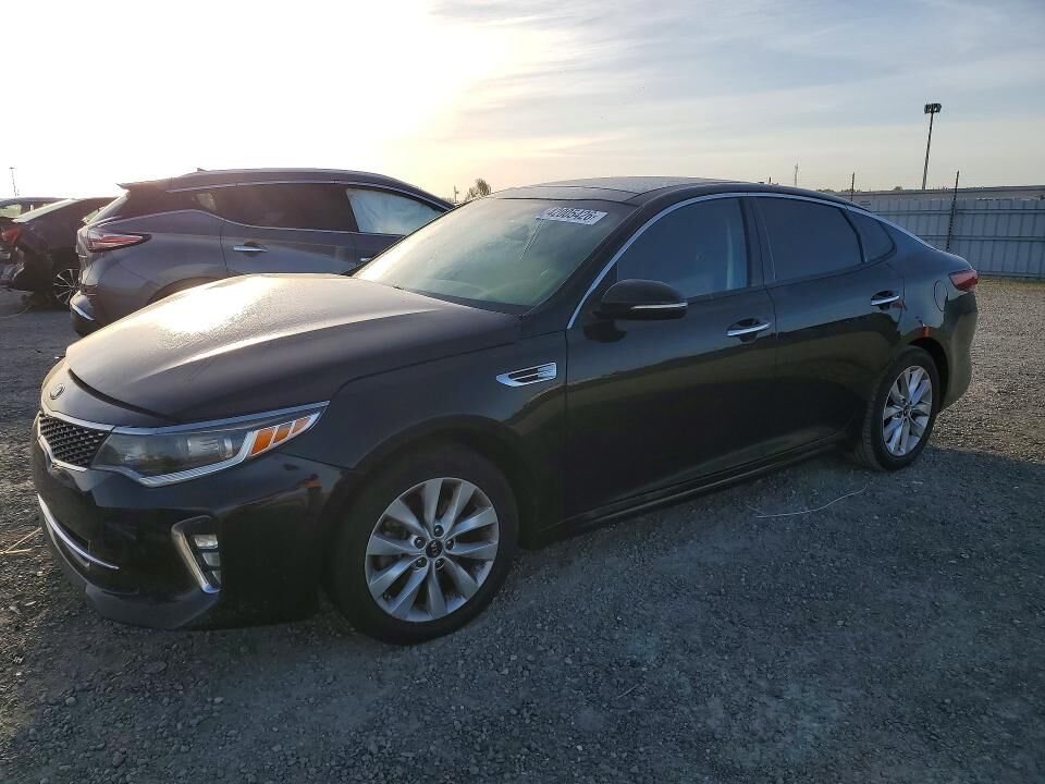 2018 KIA Optima