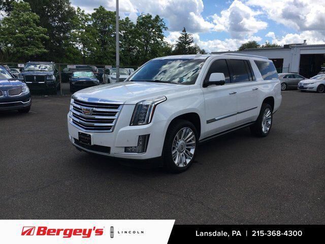 2016 CADILLAC Escalade