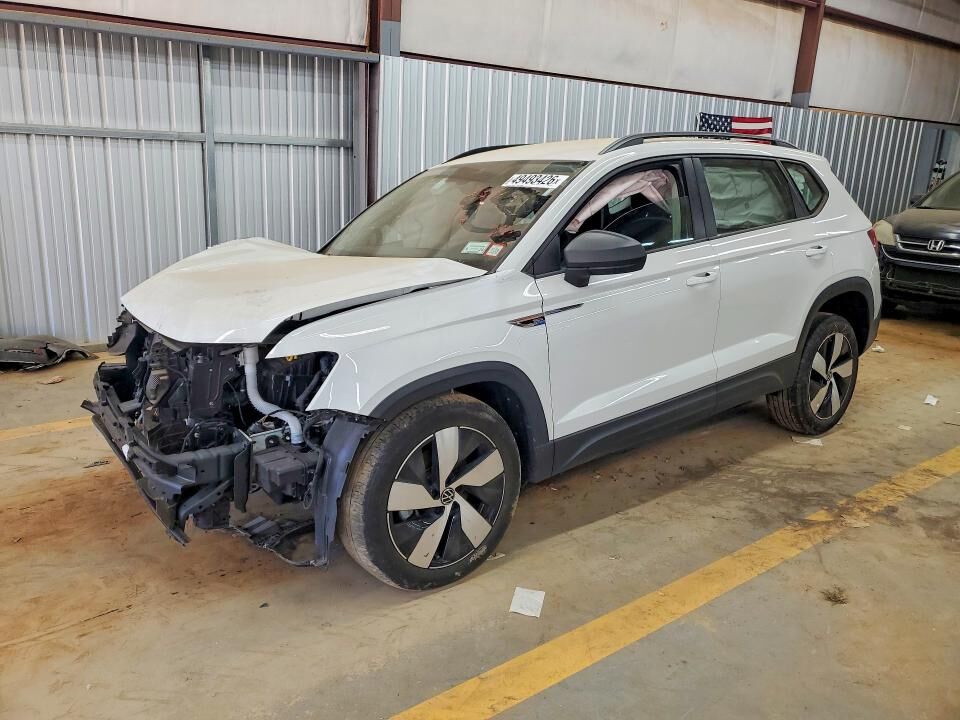 2024 VOLKSWAGEN Taos 4Motion