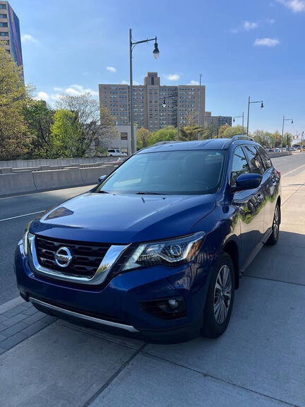 2020 NISSAN Pathfinder