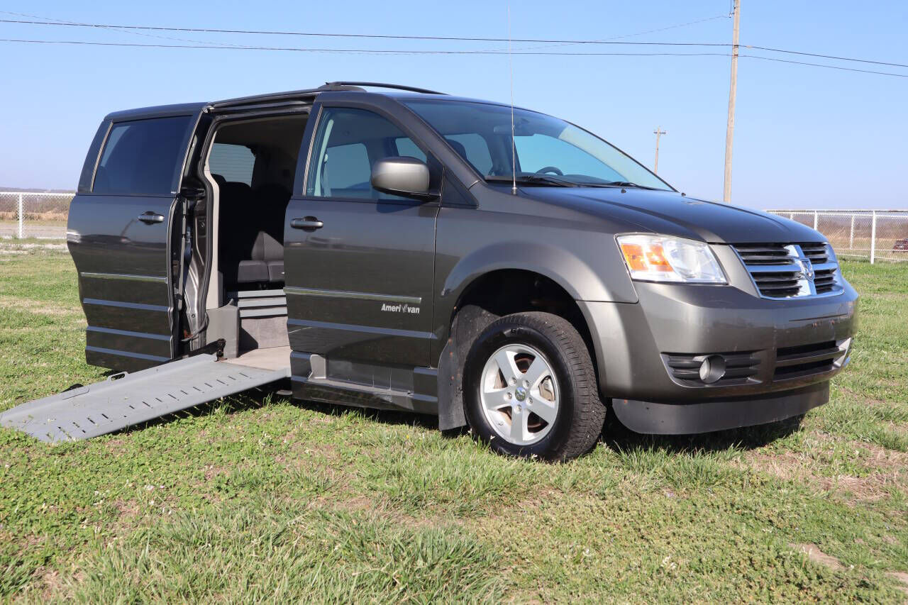 2010 DODGE Grand Caravan