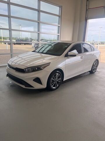 2024 KIA Forte