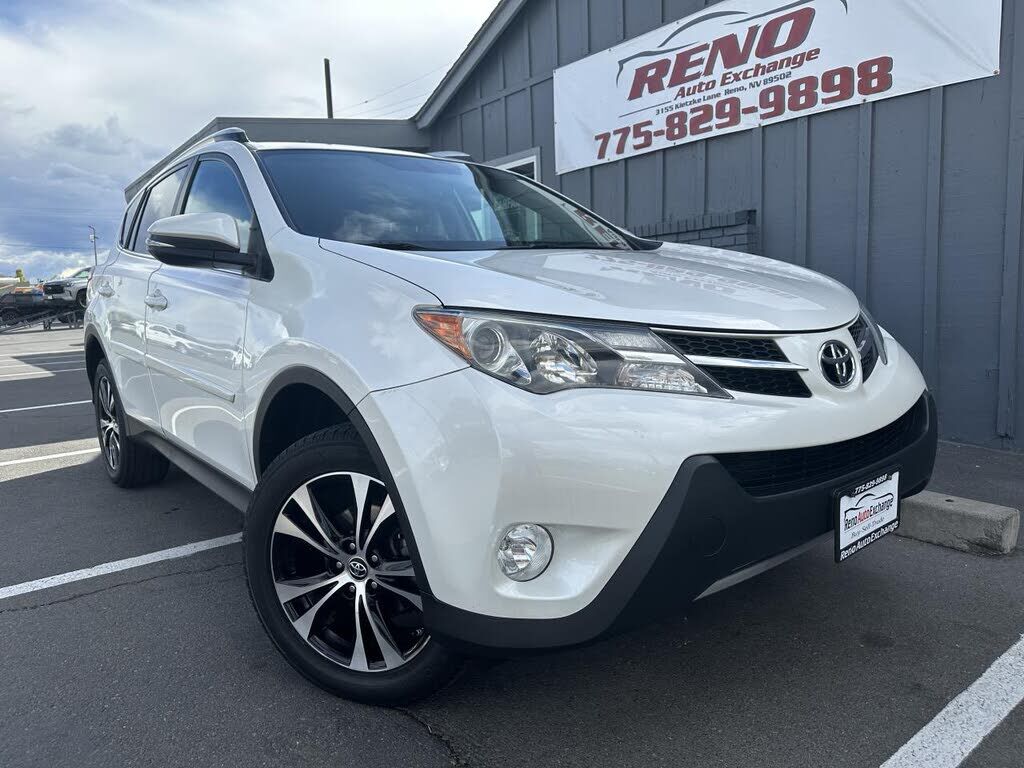 2015 TOYOTA RAV4
