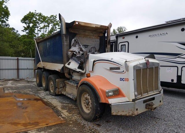 2008 KENWORTH T8 Series