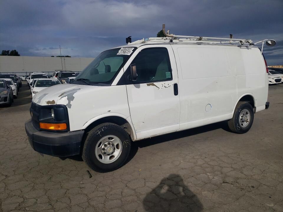 2012 CHEVROLET Express