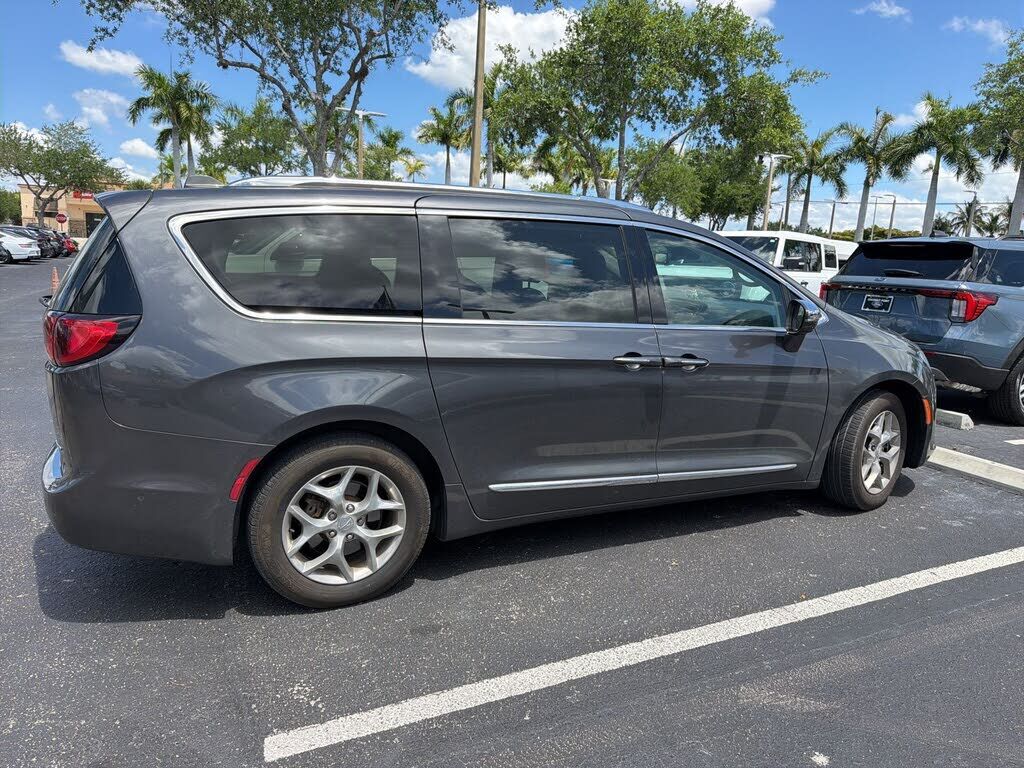 2018 CHRYSLER Pacifica