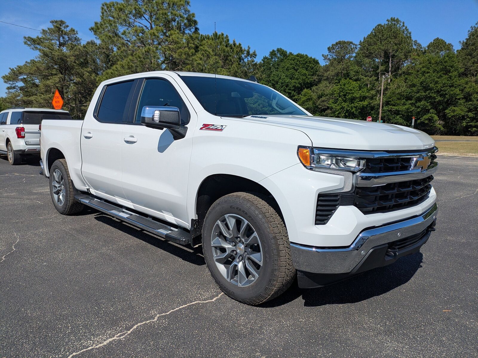 2026 CHEVROLET Silverado