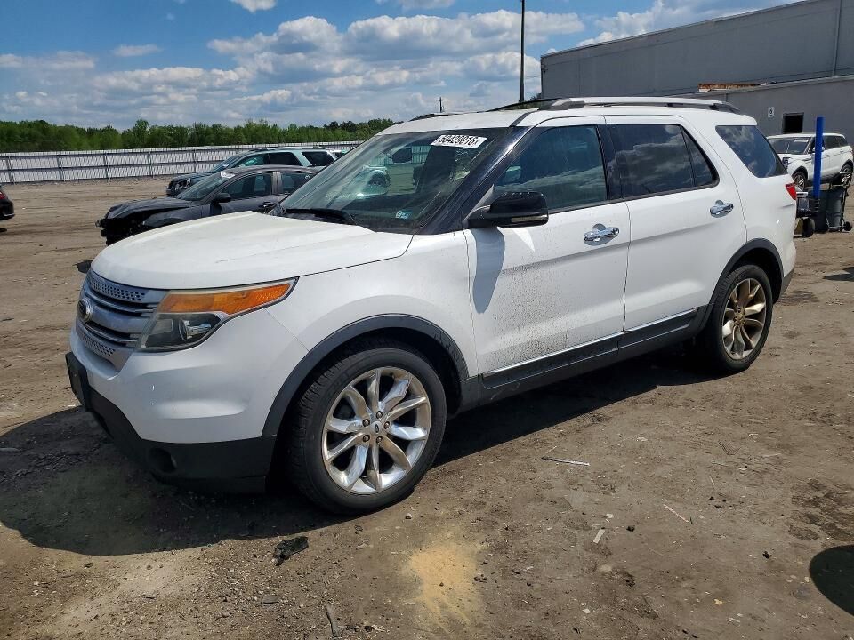 2013 FORD Explorer