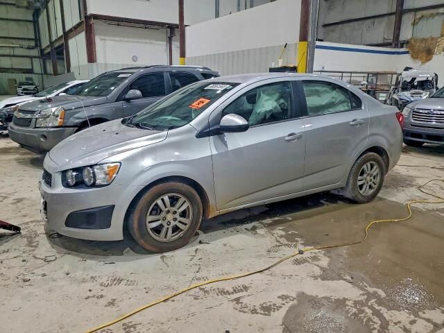 2016 CHEVROLET Sonic