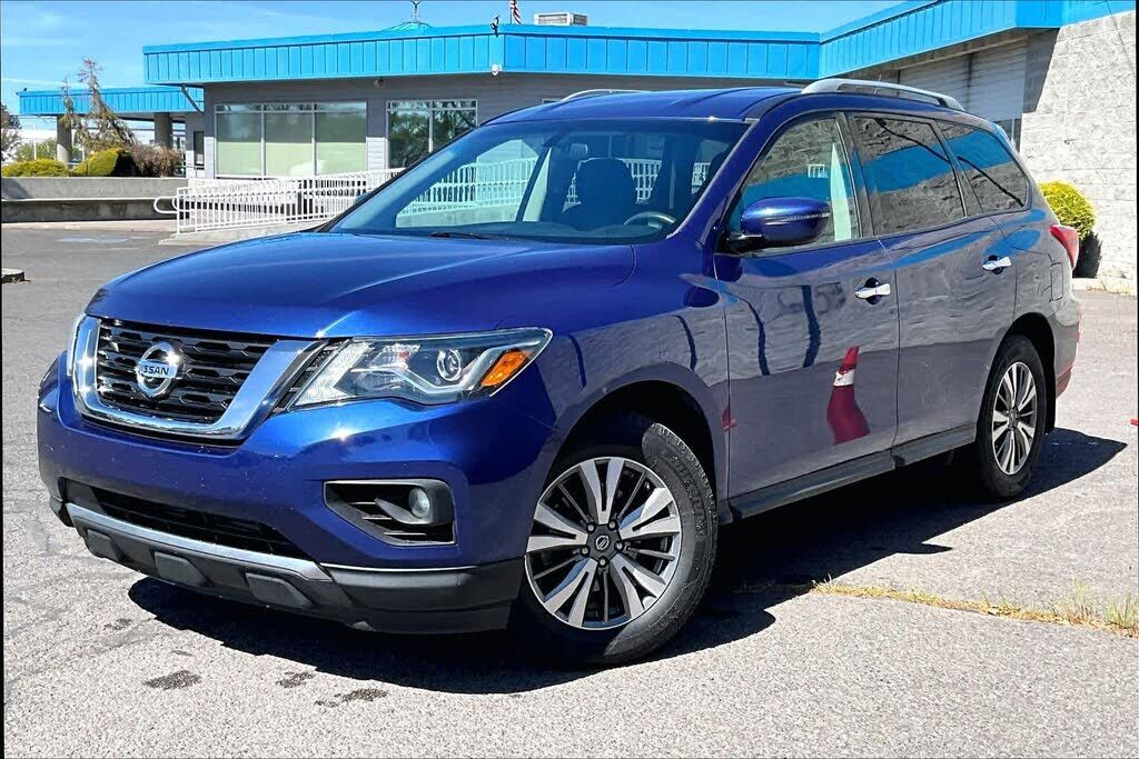 2018 NISSAN Pathfinder