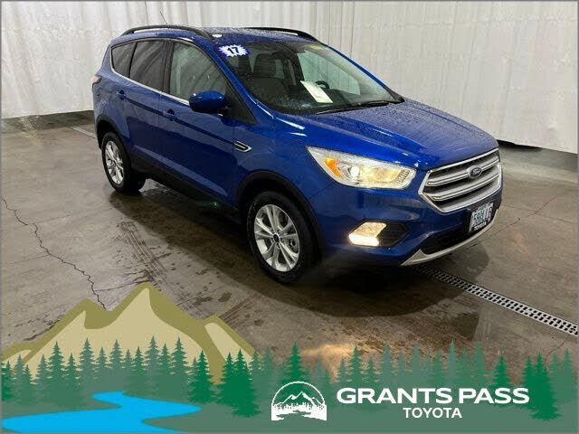 2017 FORD Escape