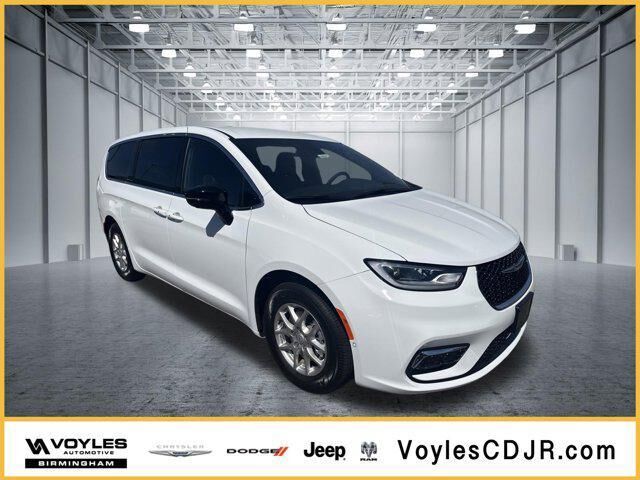 2026 Chrysler Pacifica