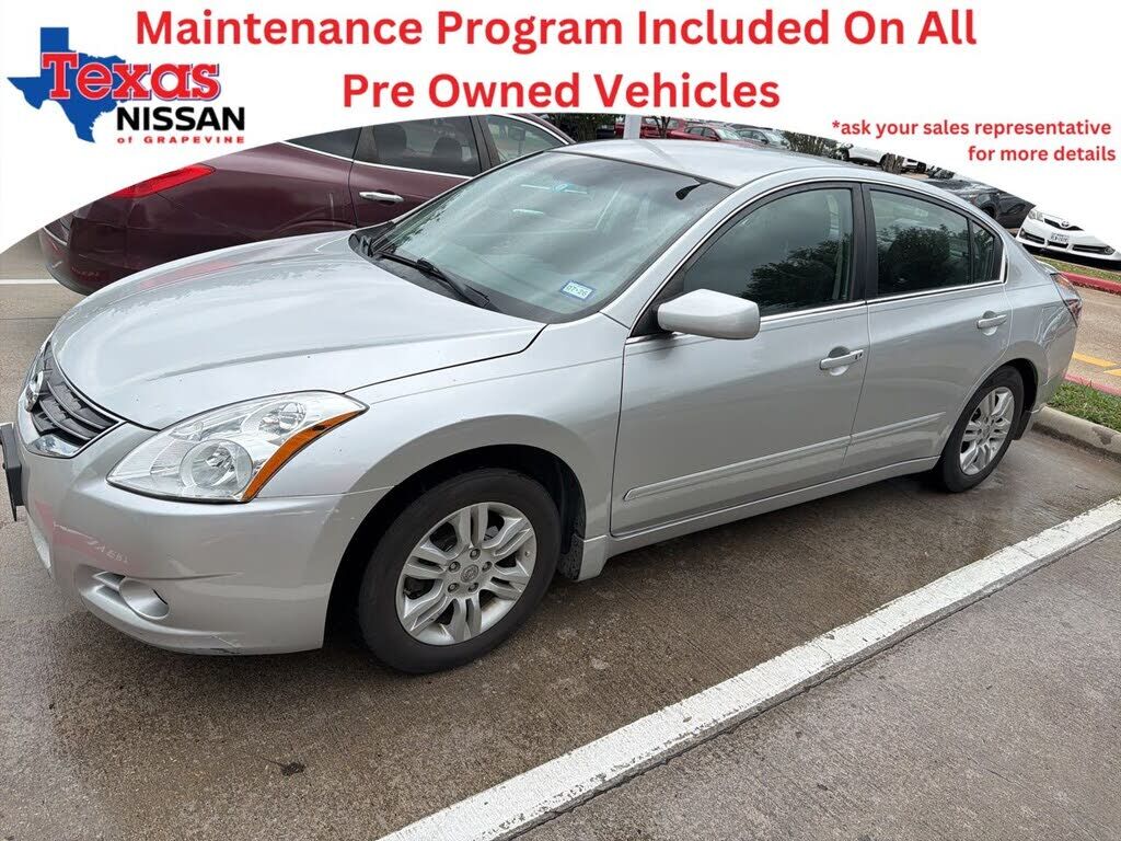 2012 NISSAN Altima