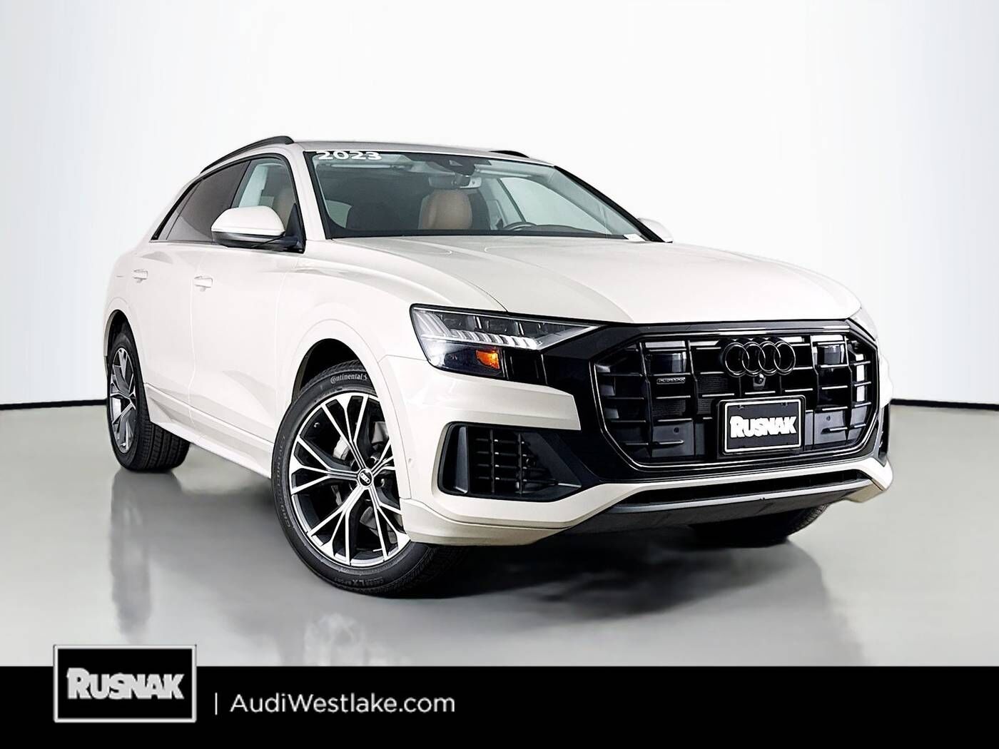 2023 AUDI Q8