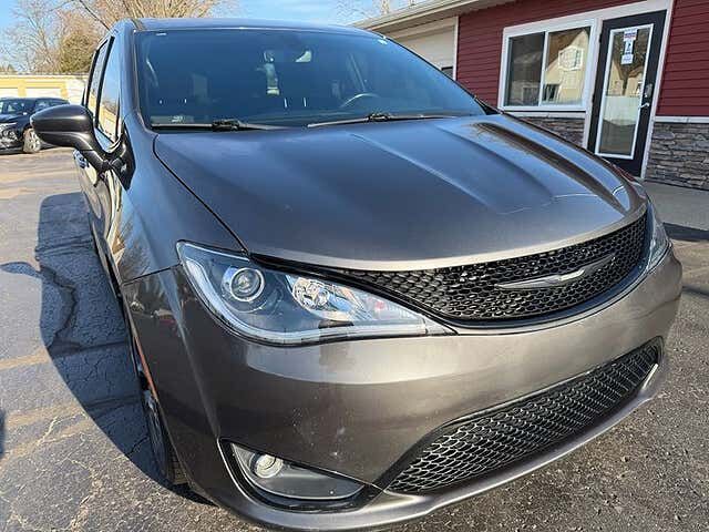 2020 CHRYSLER Pacifica