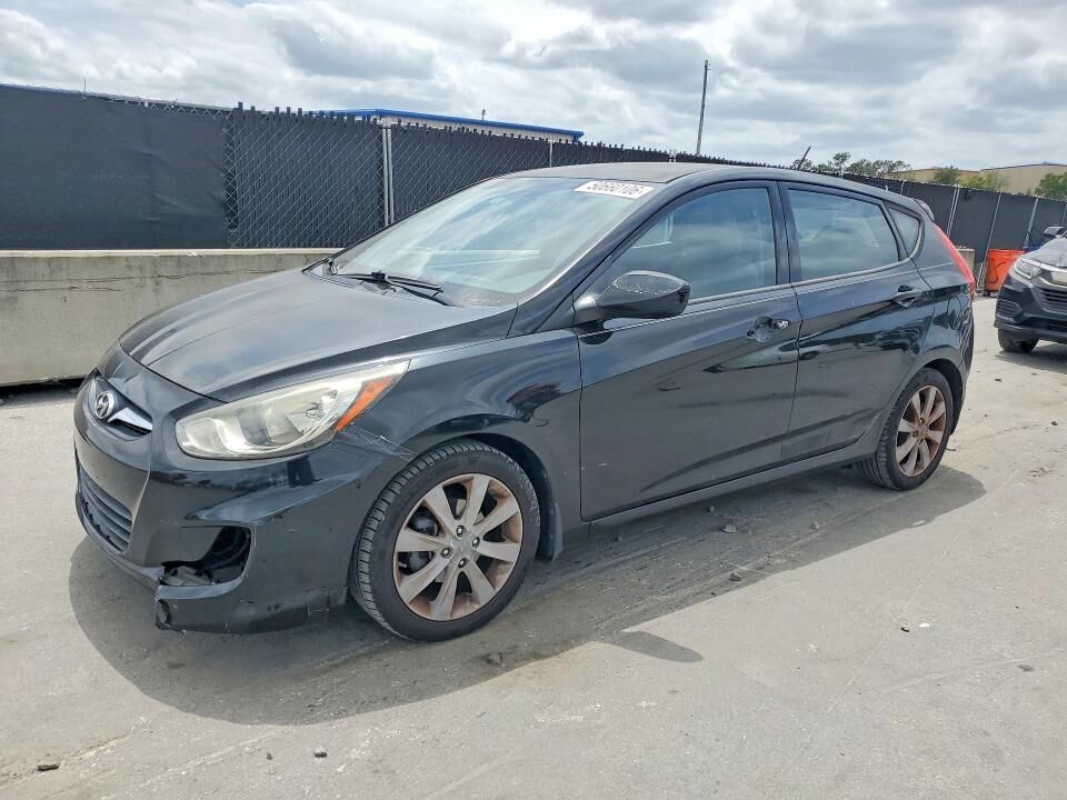 2012 HYUNDAI Accent