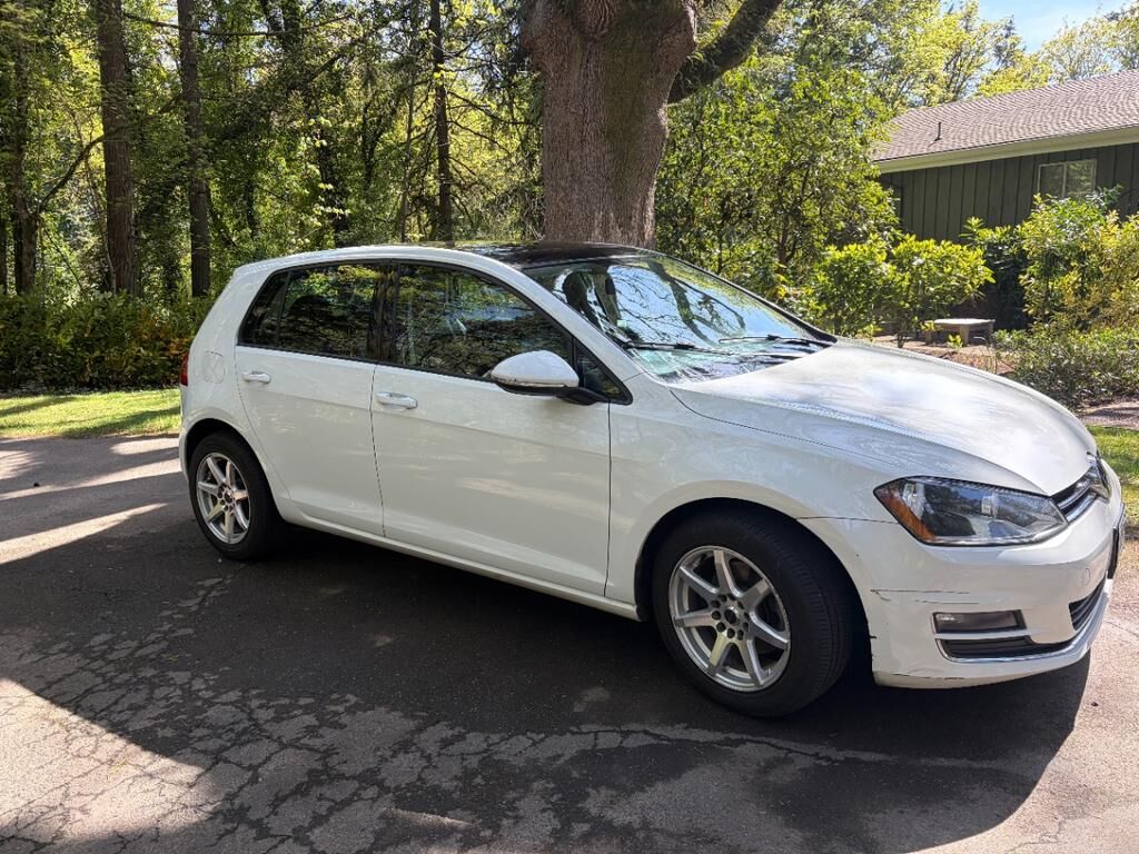 2015 VOLKSWAGEN Golf