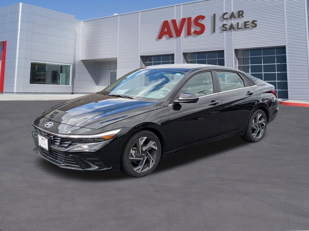 2025 HYUNDAI Elantra