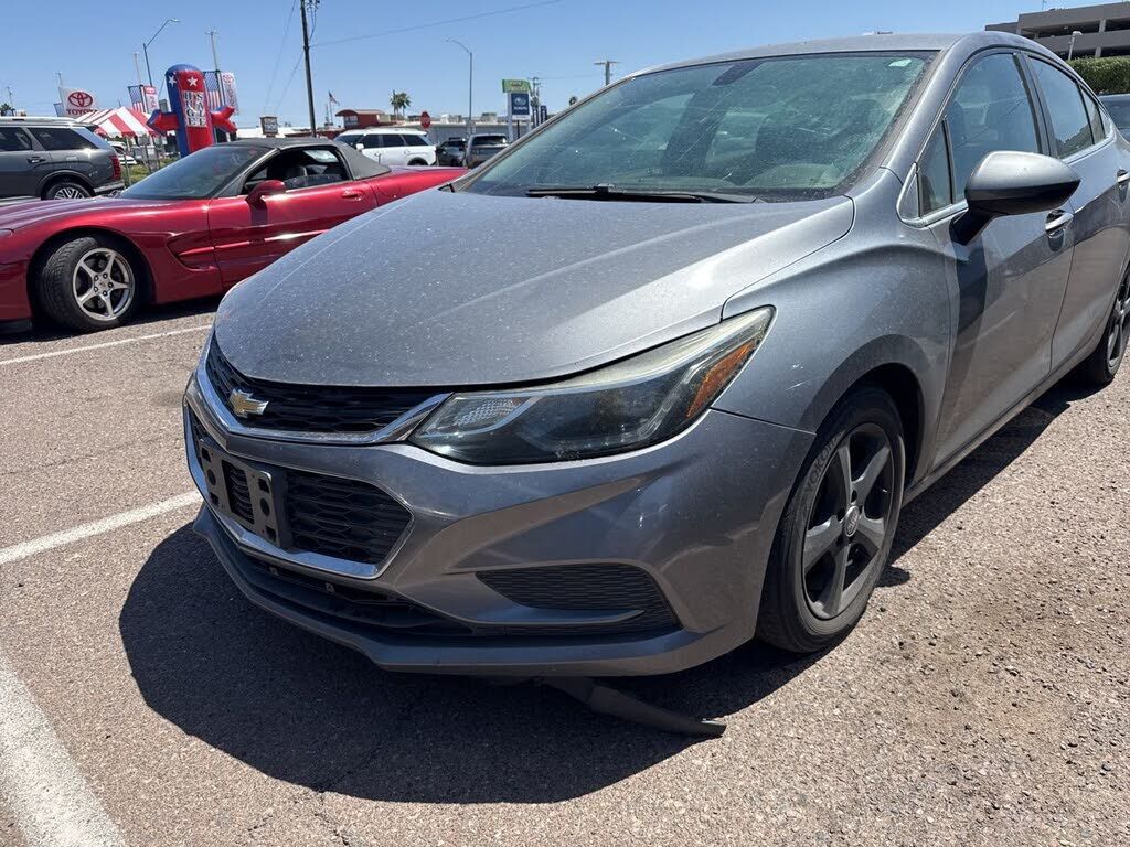 2018 CHEVROLET Cruze