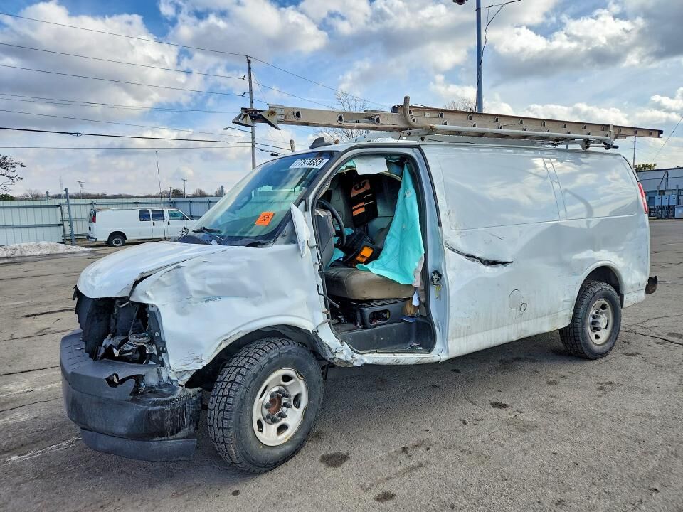 2019 CHEVROLET Express