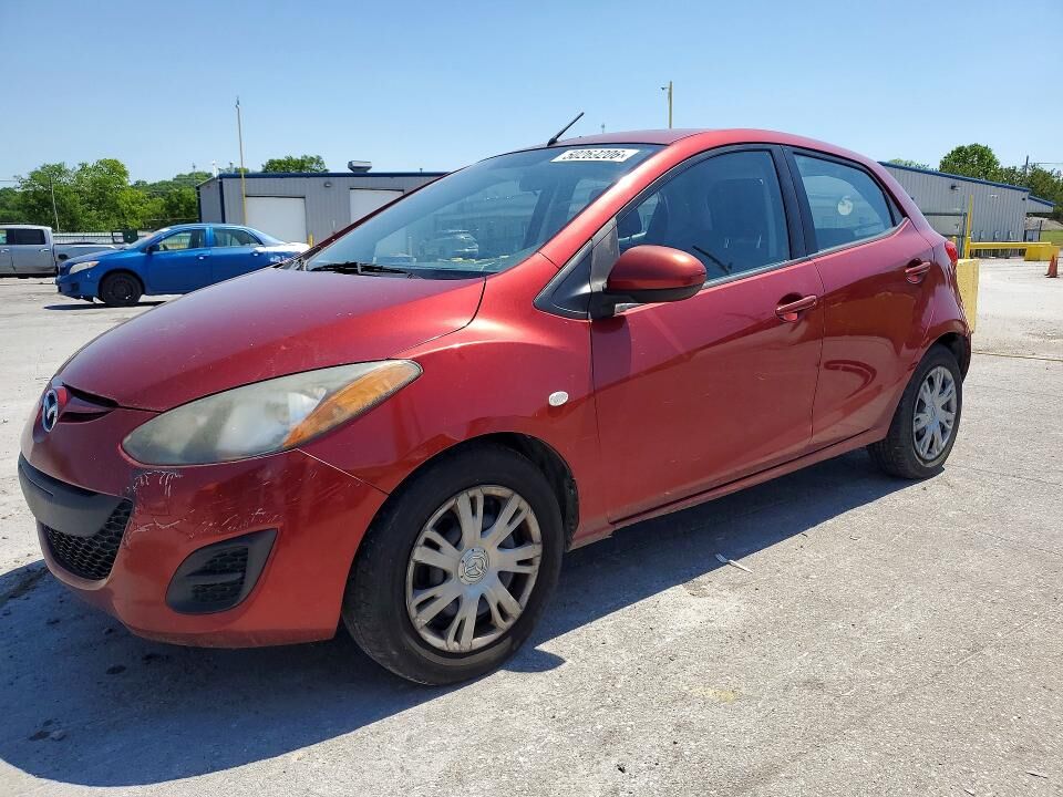 2014 MAZDA Mazda2