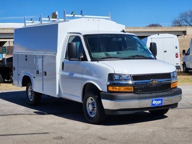 2025 CHEVROLET Express