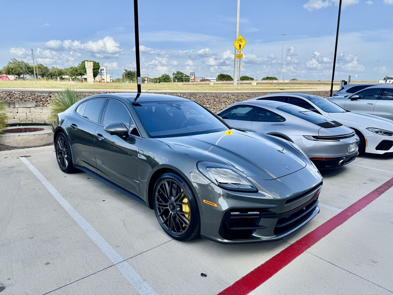 2025 PORSCHE Panamera