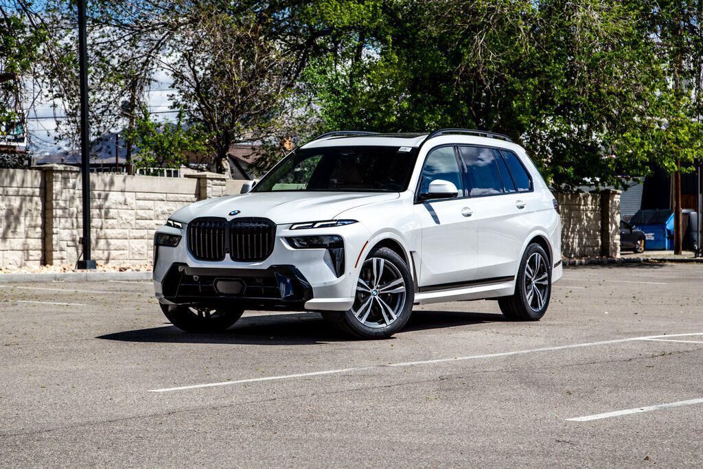 2026 BMW X7