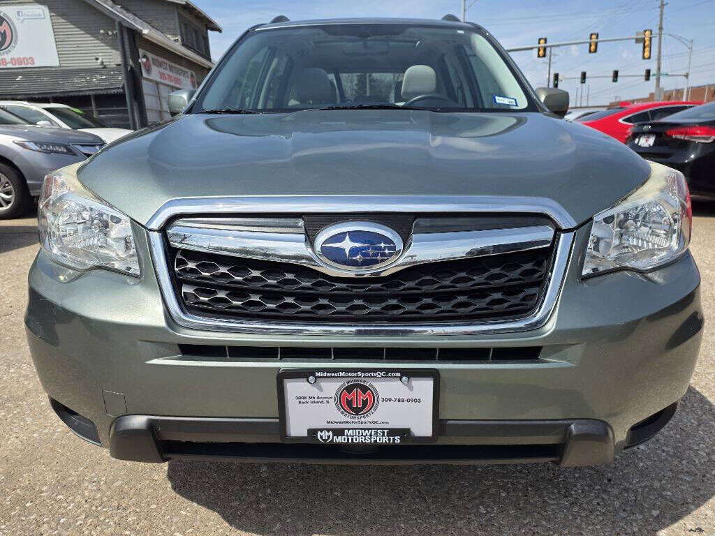 2015 SUBARU Forester