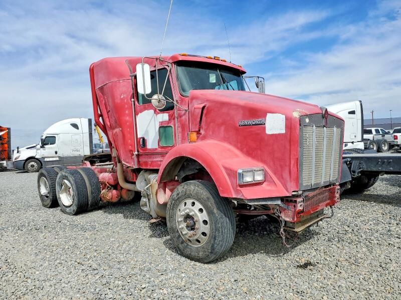 2004 KENWORTH T800