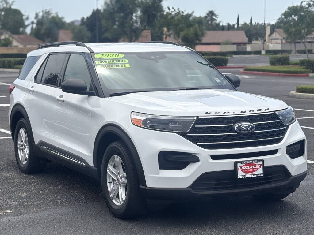 2020 FORD Explorer
