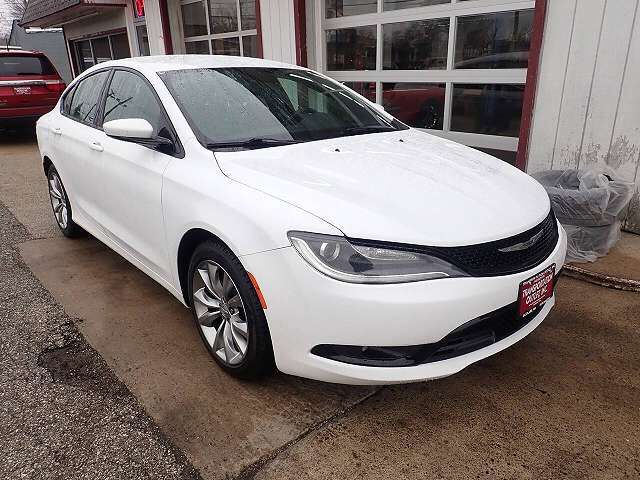 2015 CHRYSLER 200